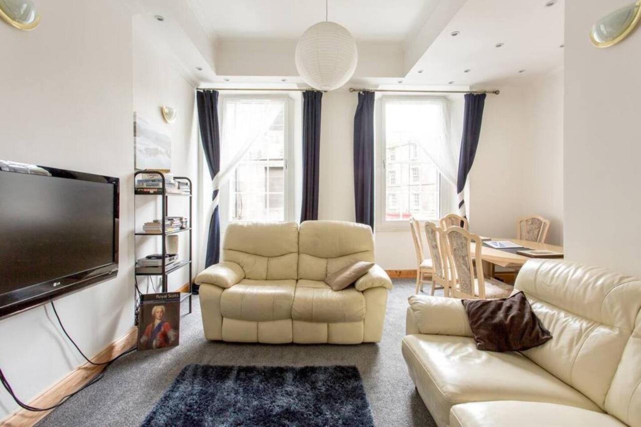 Joivy 3 Bed Flat In Old Town, Close To Grassmarket EDI Exterior foto