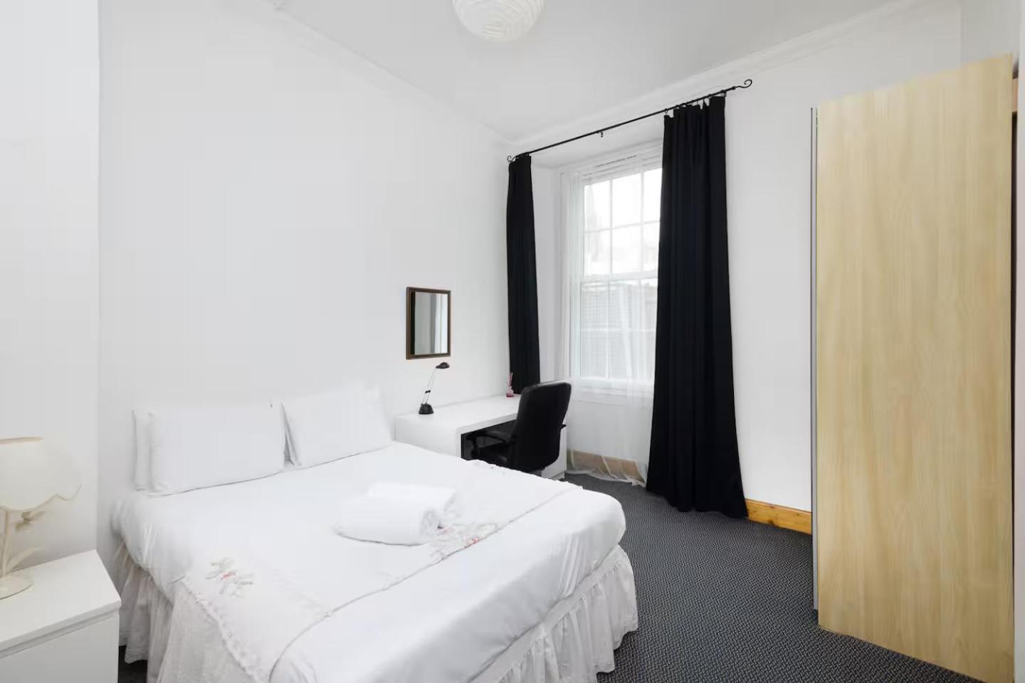 Joivy 3 Bed Flat In Old Town, Close To Grassmarket EDI Exterior foto
